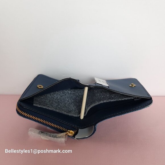 COACH Billfold Small Wallet in Denim -Deep Blue color ⭐ - Picture 13 of 16